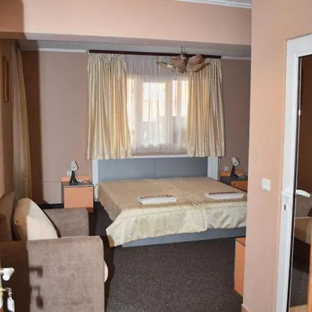 Family Miglena 2* Govedartsi